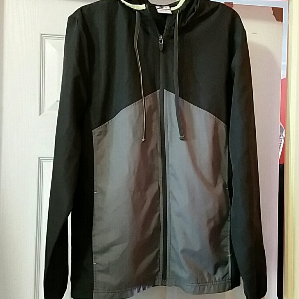 Starter windbreaker